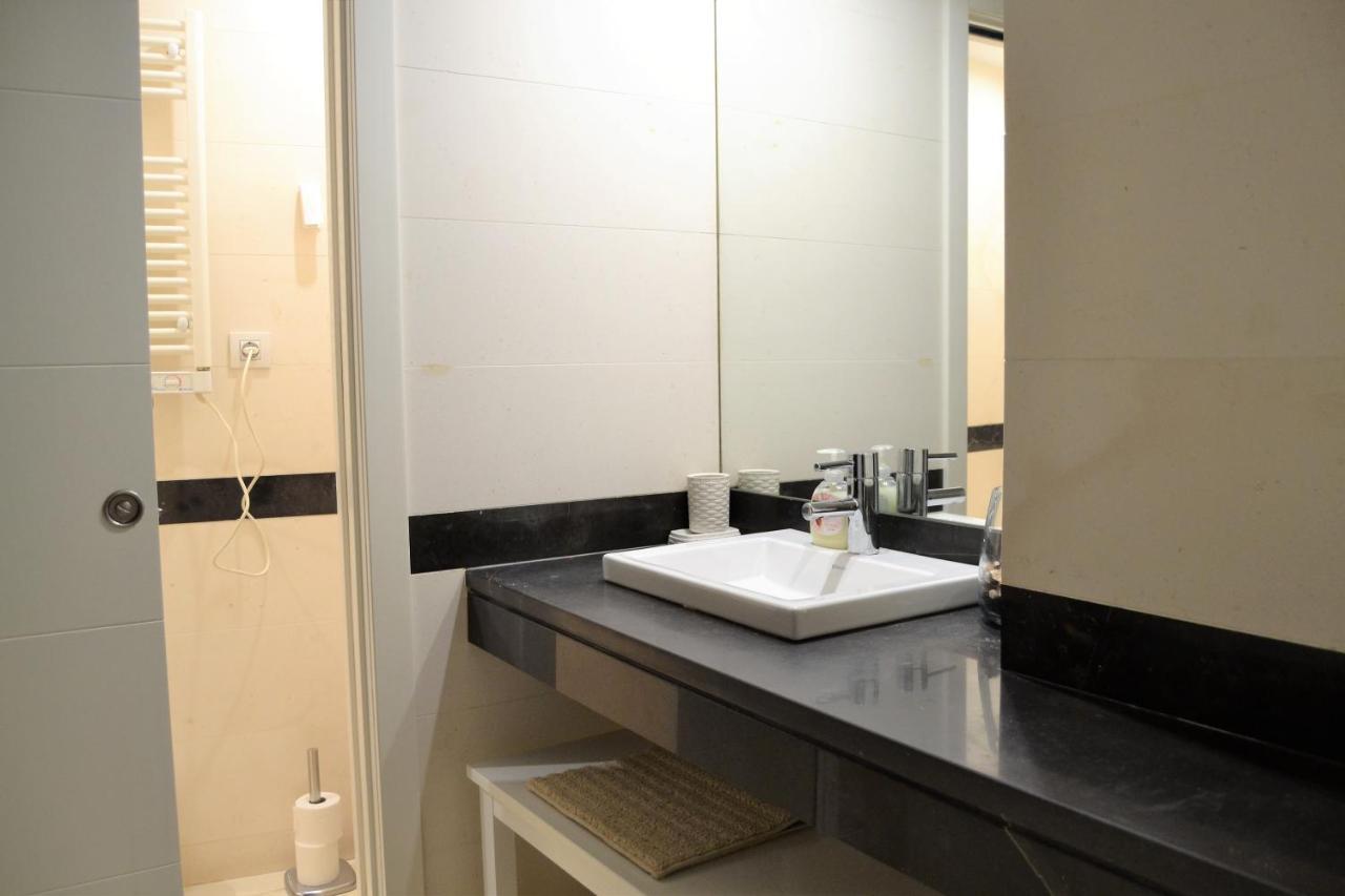 Acogedor Apartamento Junto Al Museo Picasso Leilighet Málaga Eksteriør bilde